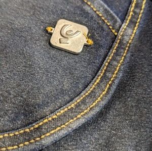 Ultra flattering Freddy skinny jean with hint of sparkle undertone.